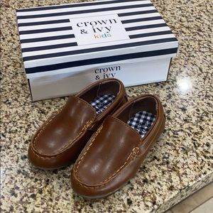 Crown and Ivy leather driving loafers toddler